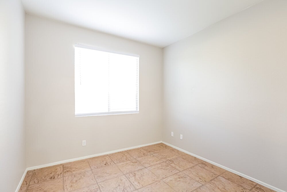 Building Photo - 6651 W Townley Ave