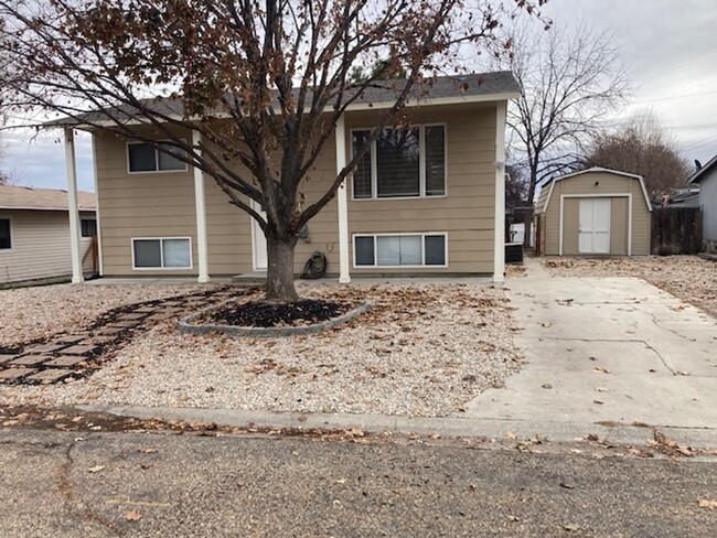 Primary Photo - Great 4 bedroom home in Nampa