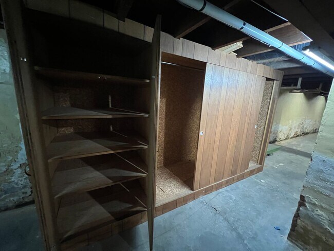 Building Photo - 815 Madison Ave