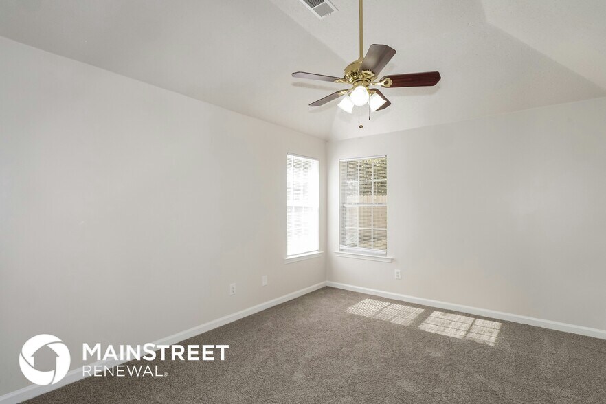 Building Photo - 7040 Millers Glen Way