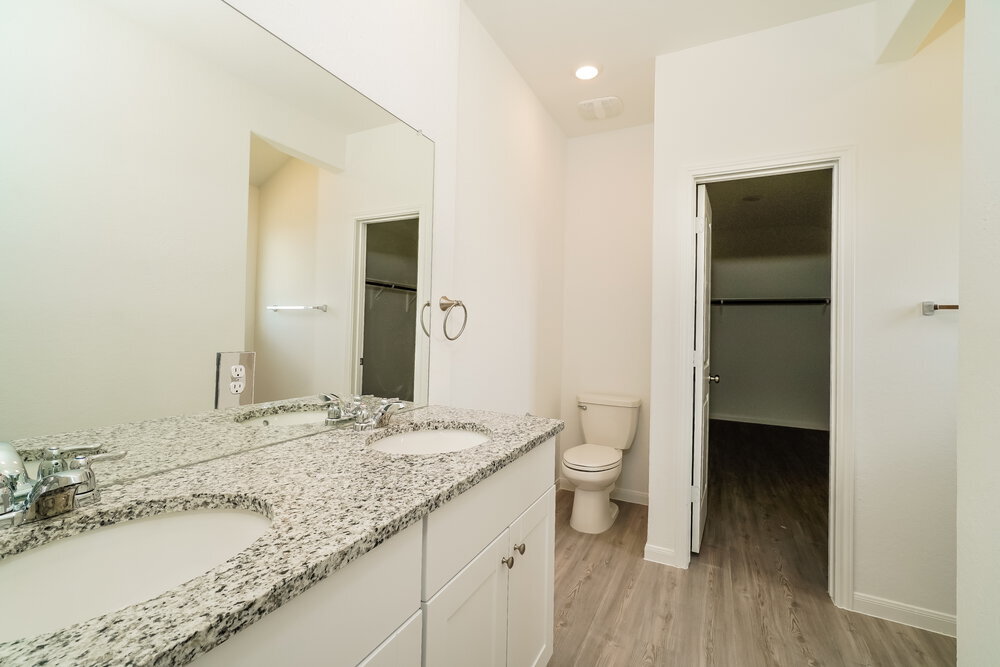 Building Photo - 2464 Vesper Bnd