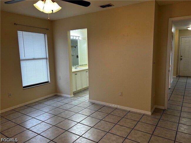 Building Photo - 229 Hancock Bridge Pkwy