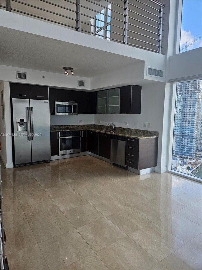 Building Photo - 41 SE 5th St