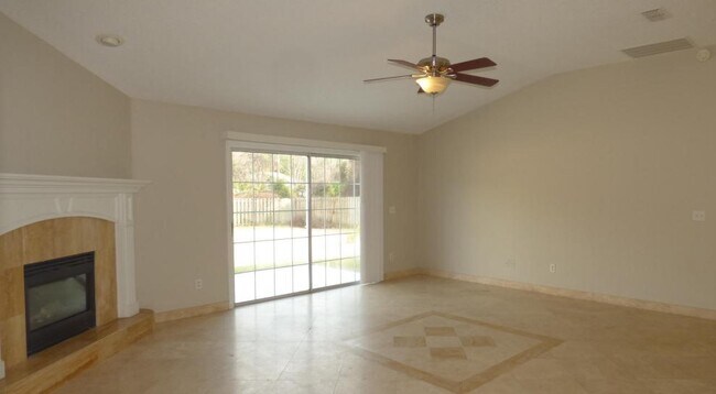 Building Photo - 1685 Aston Hall Ct