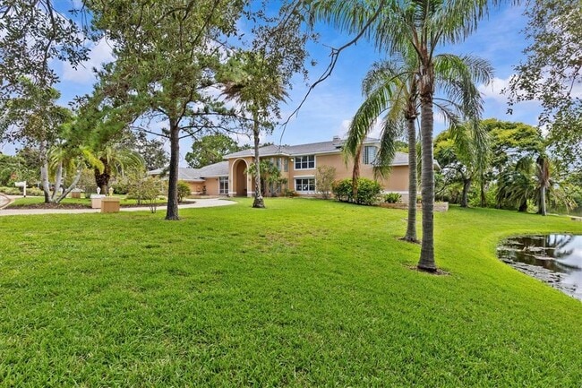 Building Photo - 1520 Jade Ln