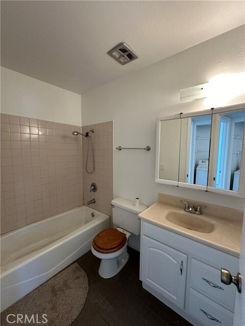 Building Photo - 34 Elksford Ave