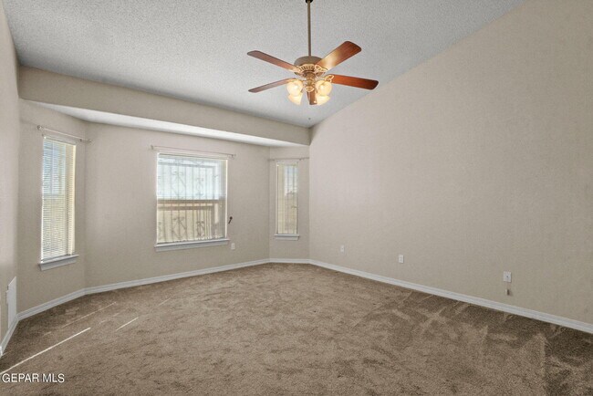 Building Photo - 3148 Sunny Prairie Dr