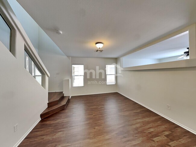 Building Photo - 7592 Mermaid Song Ct