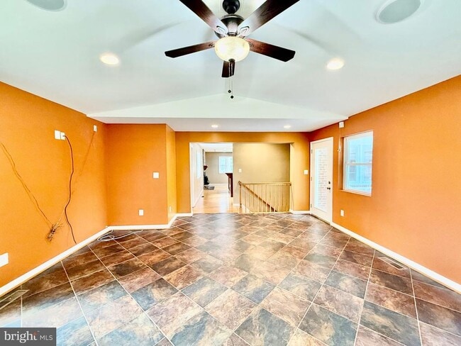 Building Photo - 6605 Keene Dr