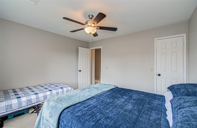 Building Photo - 6522 Everhill Cir