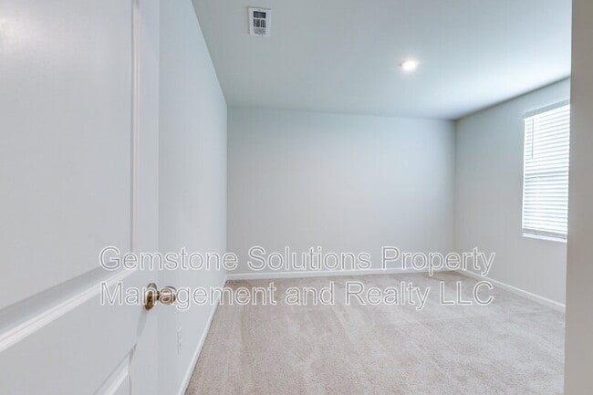 Building Photo - 1022 Cone Blvd