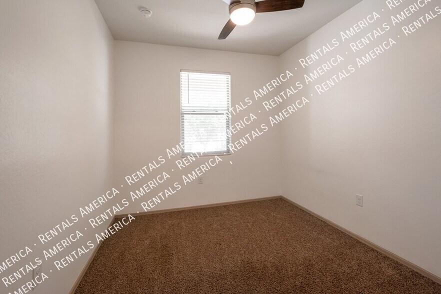 Building Photo - 11664 E Verbina Ln