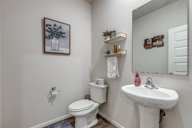 Building Photo - 433 Waterman Ave