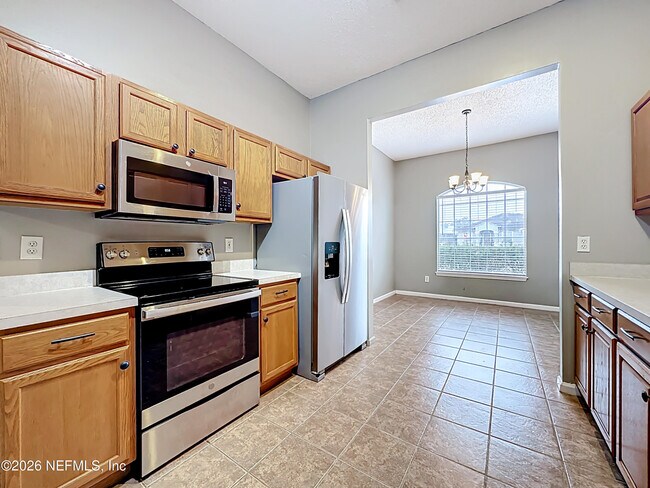 Building Photo - 3020 Golden Pond Blvd