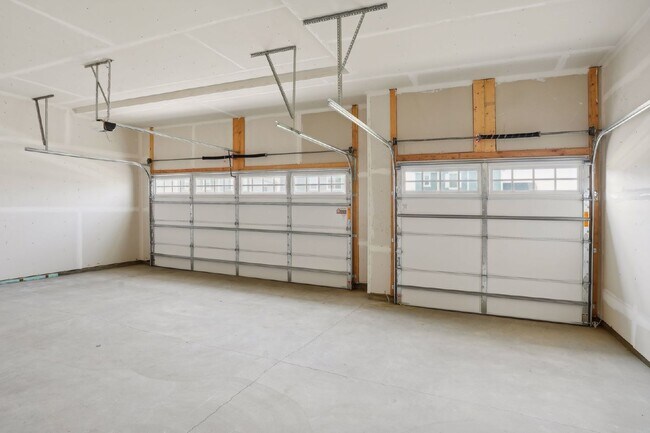 Building Photo - New build for rent - Single Family Home in...