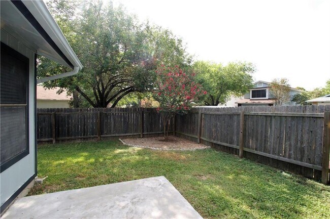 Building Photo - 13001 Steeple-Chase Dr