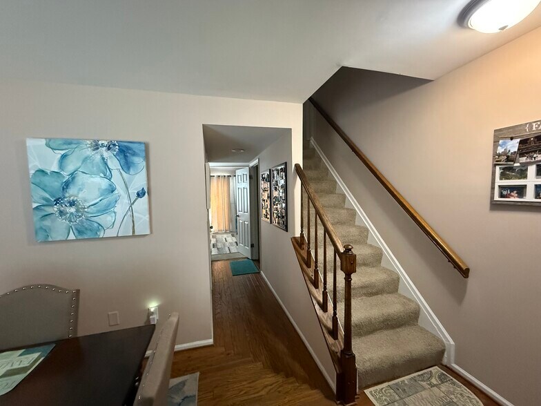 Entrance - 6264 Ducketts Ln