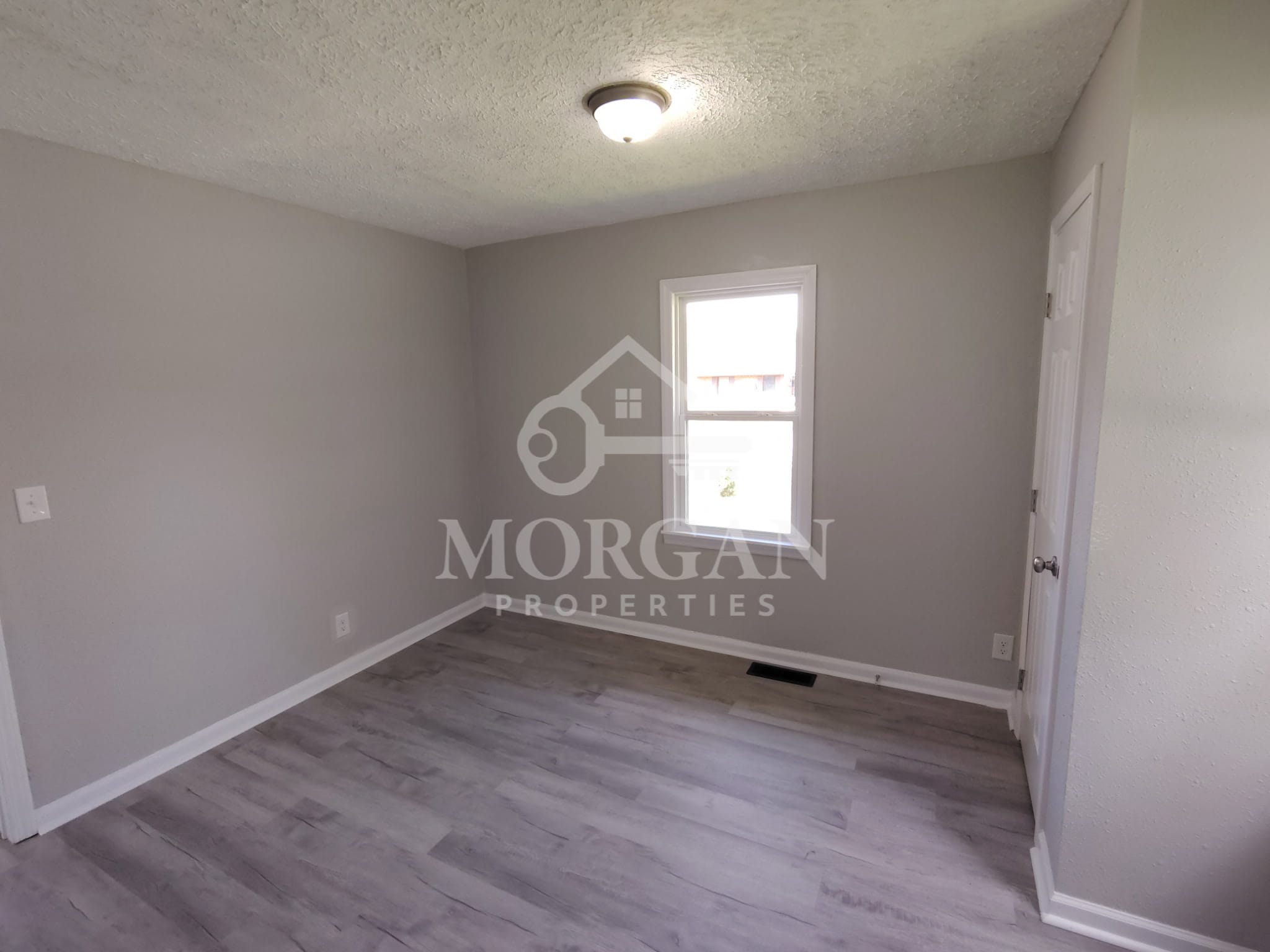 Building Photo - 601 Belzer Dr