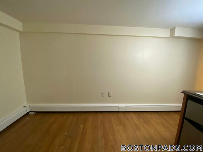 Building Photo - 51 S Huntington Ave
