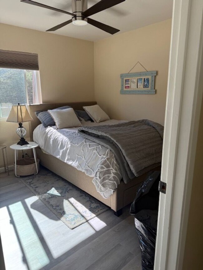 Building Photo - Bright & Airy 2-Bedroom Condo in Moraga, Furnished or Unfurnished