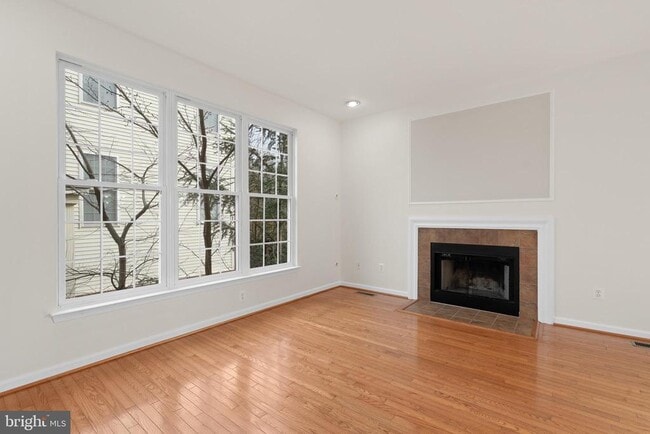 Building Photo - 128 Ivy Hills Terrace