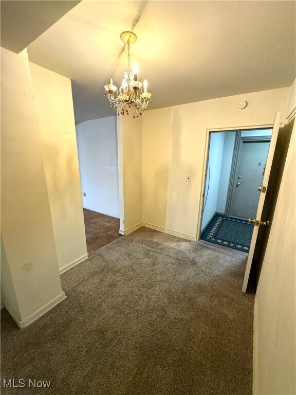 Building Photo - 11820 Edgewater Dr