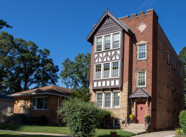 Primary Photo - 3434 Arden Ave