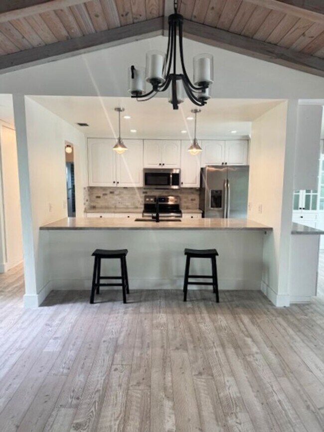 Building Photo - 3BR/ 3BA Pool Home   *Near Burns Rd Aquatic Center & Park * No HOA * 12+ Month Lease Options Avai...