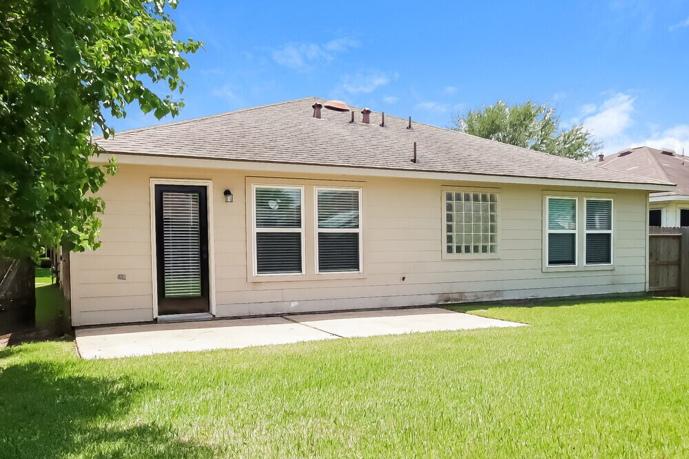 Building Photo - 21610 Gannet Peak Way