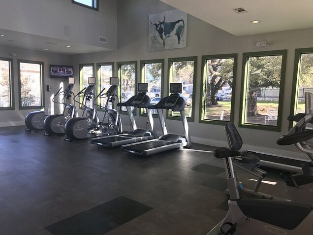 Building Photo - Creekside at KFort |$500 Off First Month |...