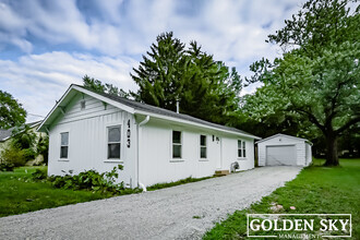 Building Photo - 403 W Weber Dr