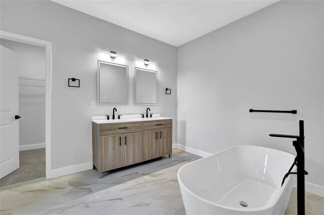 Building Photo - 5719 Calm Valley Point