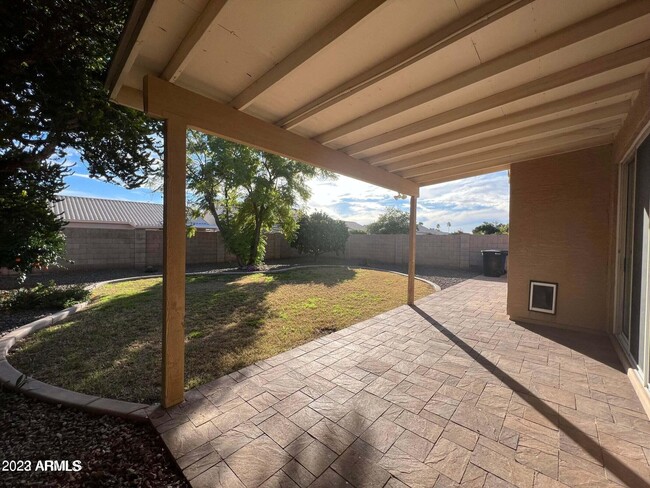 Building Photo - 721 E Jasper Dr