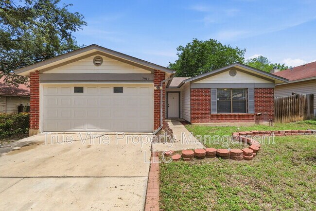 Building Photo - 7911 Corona Ridge