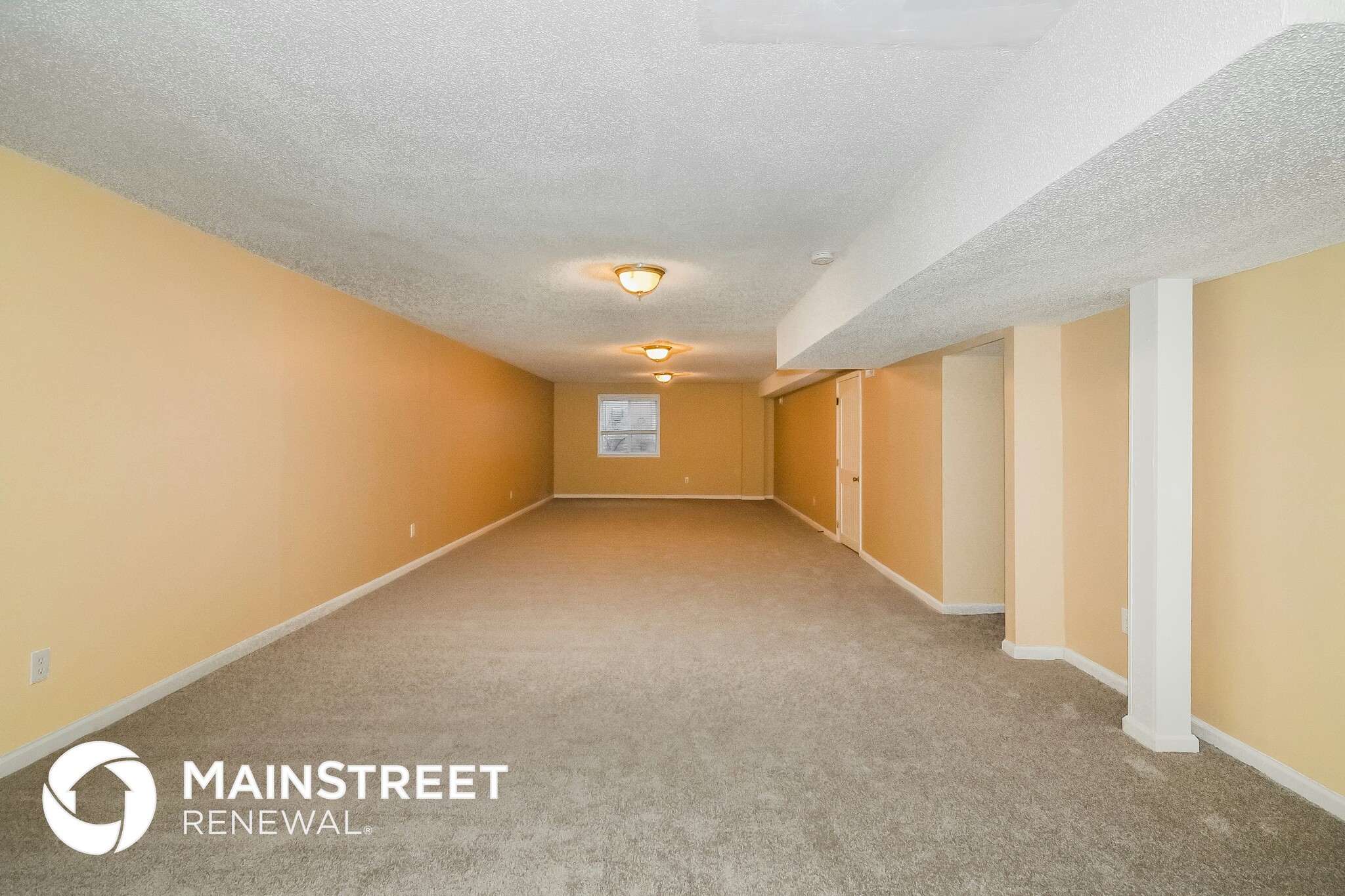 Building Photo - 1602 NW Hilltop Ln