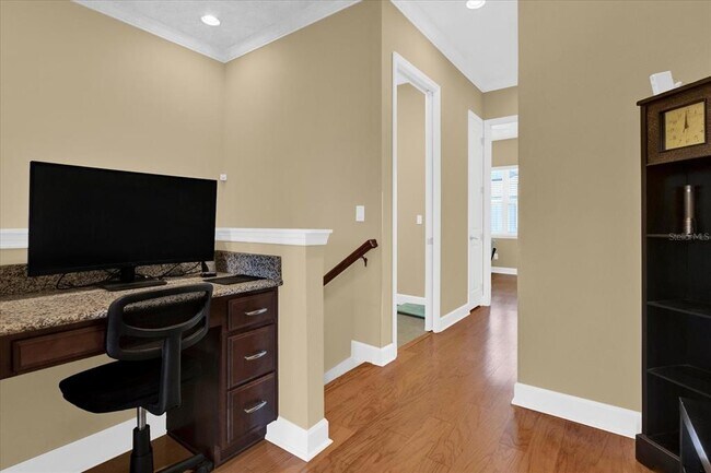 Building Photo - 9219 Laureate Blvd