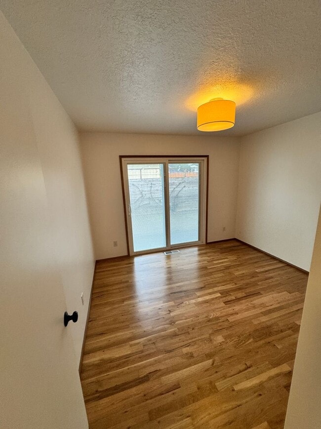 Building Photo - Beautifully remodeled 4 bedroom with ADU! PVT backyard, garage pets ok!