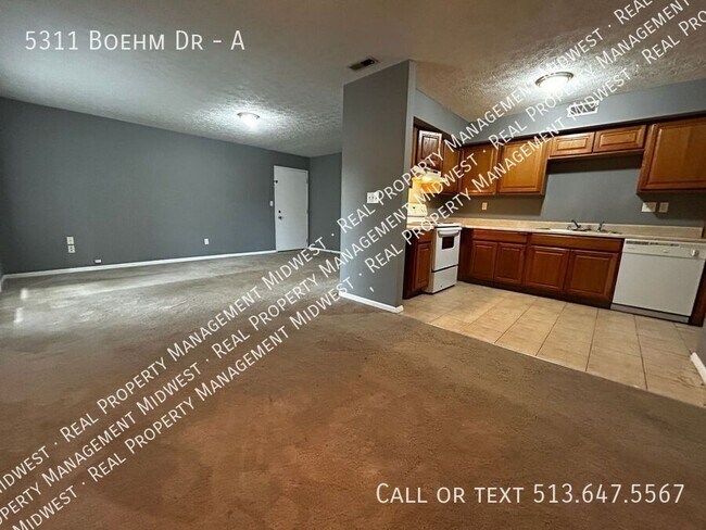 Building Photo - 5311 Boehm Dr