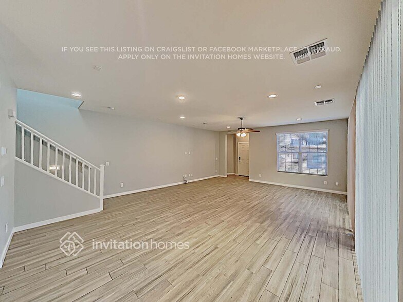 Building Photo - 2922 N Athena