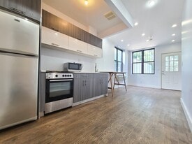 Building Photo - 183 Classon Ave