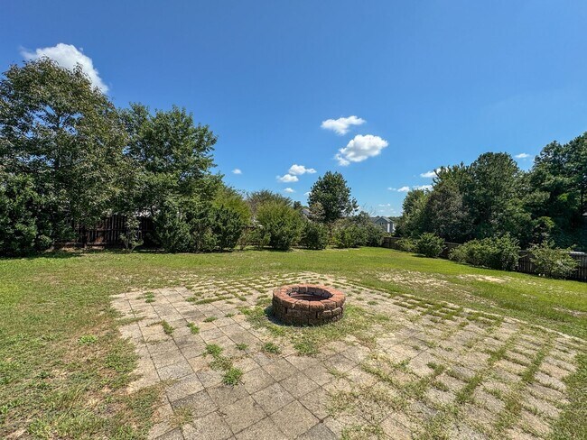 Building Photo - 95 Gloucester Ct