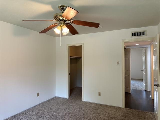 Building Photo - 553 Hightrail Dr