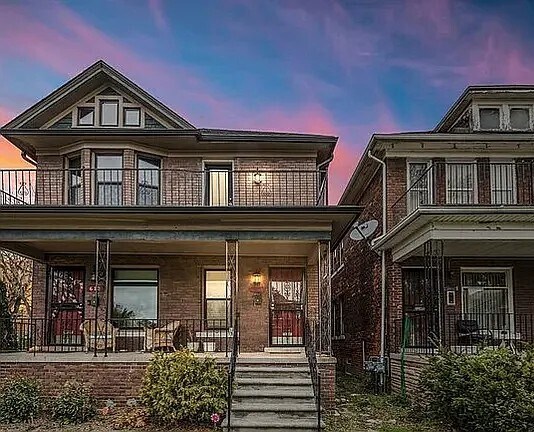 Front View - 613 Belmont St