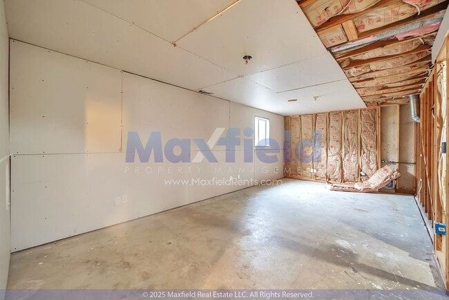 Building Photo - Sandy - 3BD - 1 BTH 1 Carport - Salt Lake ...