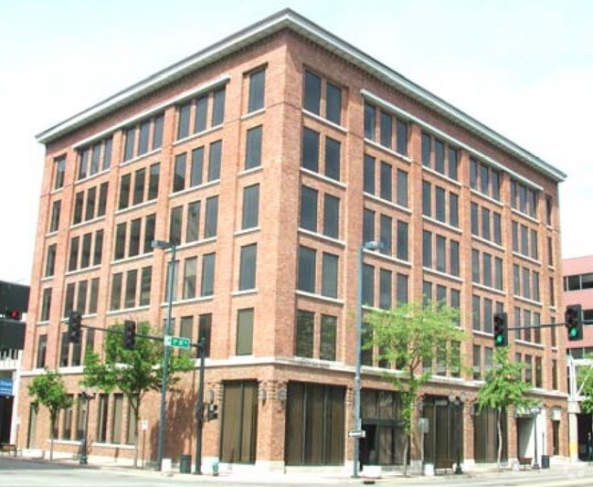 Building Photo - Cornerstone Place