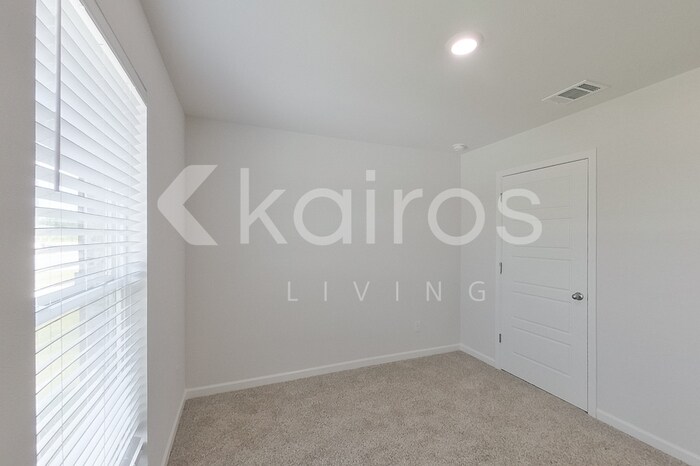 Building Photo - 14256 Ruffian Ave