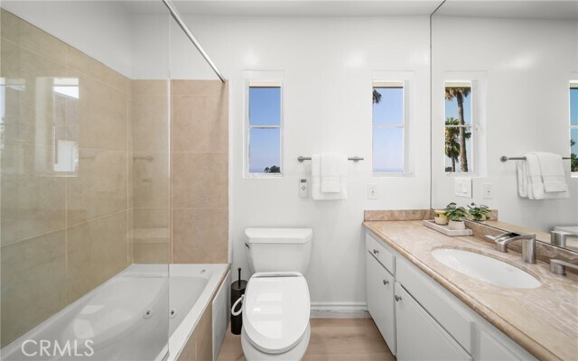 Building Photo - 7930 Vulcan Dr