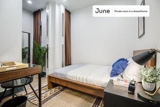 Building Photo - Room in Shared 3 bed/2 bath home