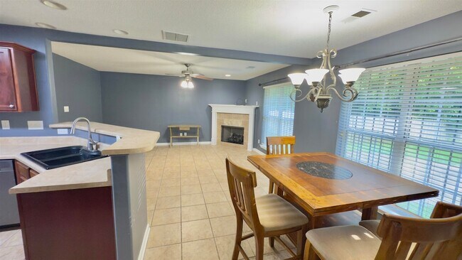 Building Photo - 4597 Oakden Ln.