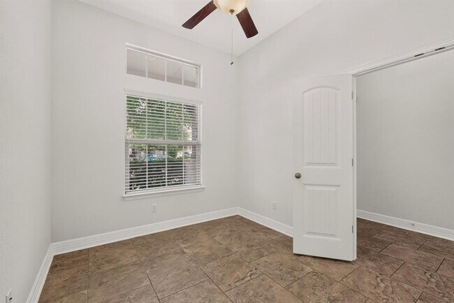 Building Photo - 105 Martino Trail